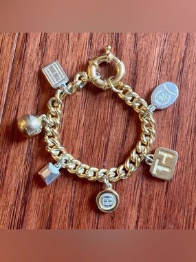 VTG Tommy Hilfiger 90s Y2K Chunky Link Charm Bracelet Classic American Cool